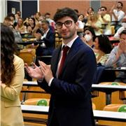 Laureato in matematica offre ripetizioni di matematica e fisica a ragazzi di ogni età per capire se l’insegnamento è la sua strada